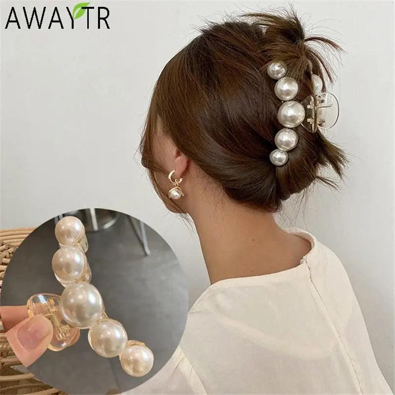 Elegant Pearl Hair Claw Large/Medium/Small/Mini Clips Pefrect for All Hair Types Light Acrylic Hair Catch Fashion Styling Tools New Hyperbole Big Pearls Acrylic Hair Claw Clips Big Size Makeup Hair Styling Barrettes for Women Hair Accessories