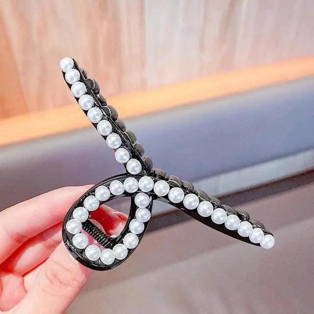 Elegant Pearl Hair Claw Large/Medium/Small/Mini Clips Pefrect for All Hair Types Light Acrylic Hair Catch Fashion Styling Tools New Hyperbole Big Pearls Acrylic Hair Claw Clips Big Size Makeup Hair Styling Barrettes for Women Hair Accessories
